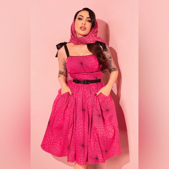 1950s Swing Sundress and Scarf in Hot Pink Spider Web Print NWT 2X - Picture 1 of 13